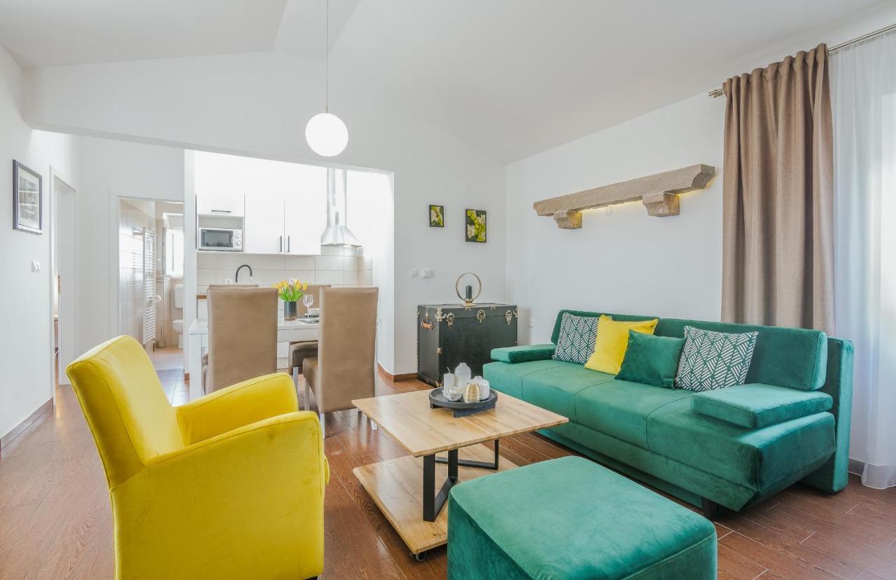 Apartment Marina Malinska Eksteriør billede